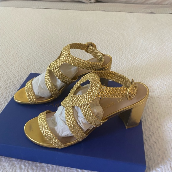Stuart Weizmann Vicky Metallic Leather Sandals Gold - Picture 13 of 13